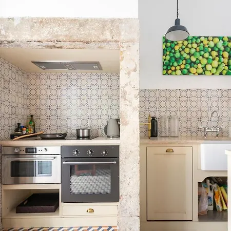 Plum Guide - Lisboeta Kitchen * Lisboa