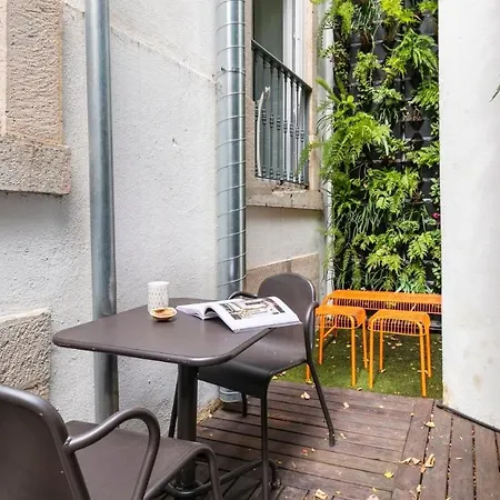 Plum Guide - Lisboeta Kitchen * Lisboa